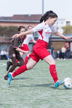 Bild 225 - wBJ St. Pauli - Walddoerfer : Ergebnis: 1:11